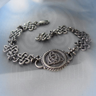 Браслет "Кельтский узел любви и Трилистник" Арт. 1098 серебро