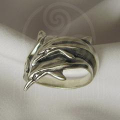 Кольцо "Дельфины" Арт. 2728 серебро